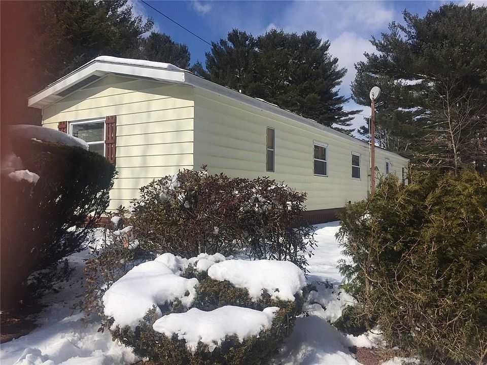 2nd image of 465 Gardiner Rd Unit 49