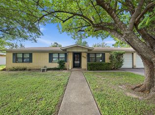 912 W Elizabeth Dr, Robinson, TX 76706