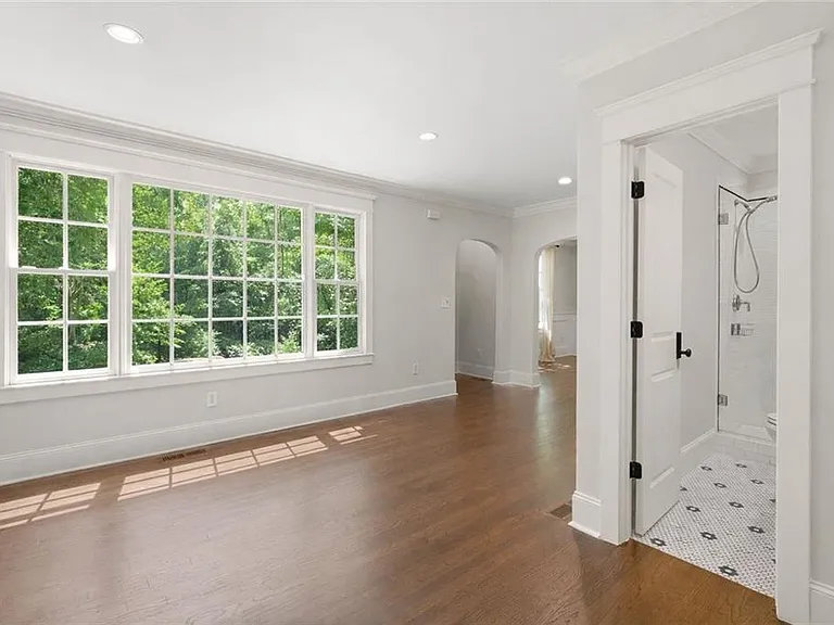 1785 Meadowdale Ave NE — Photo 7