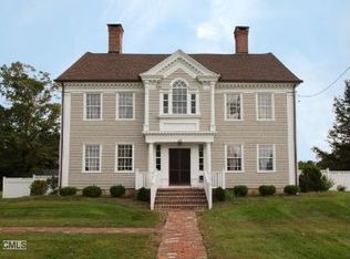 38 Main St, Newtown, CT 06470