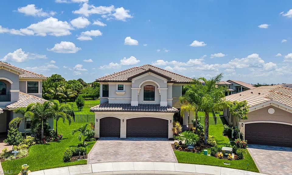 1st image of 4676 Kensington Cir