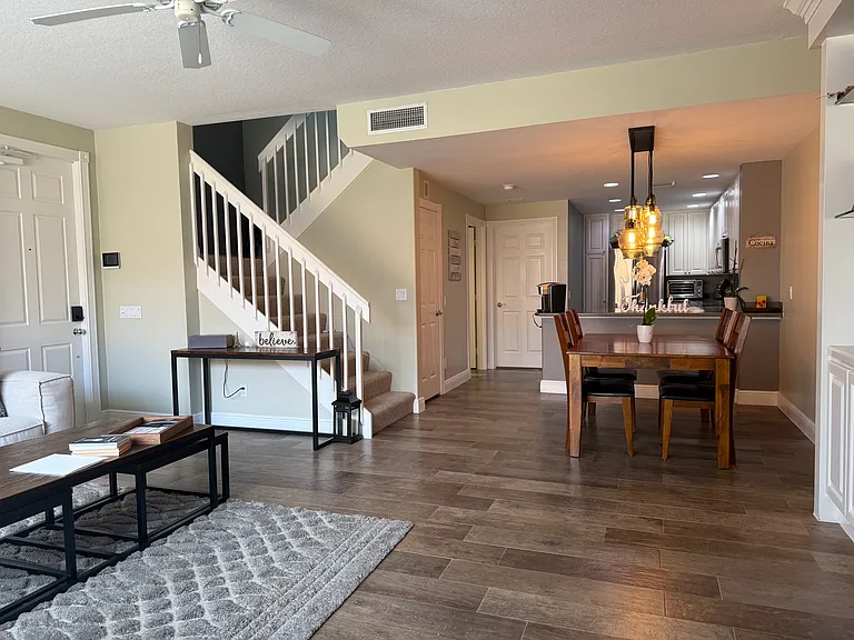 28227 Jeneva Way — Photo 7