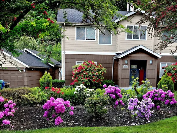 1545 NE 130th Place, Seattle, WA 98125