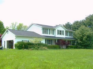 907 Orchard Rd, Mercer, PA 16137