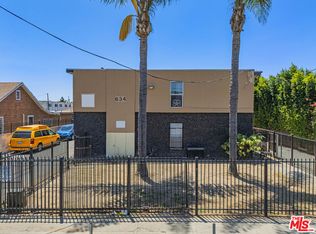 634 W 92nd St, Los Angeles, CA 90044