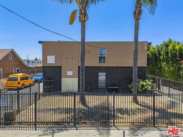 634 W 92nd St, Los Angeles, CA 90044