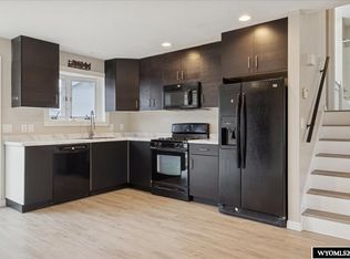 193 Southridge Rd, Evanston, WY 82930