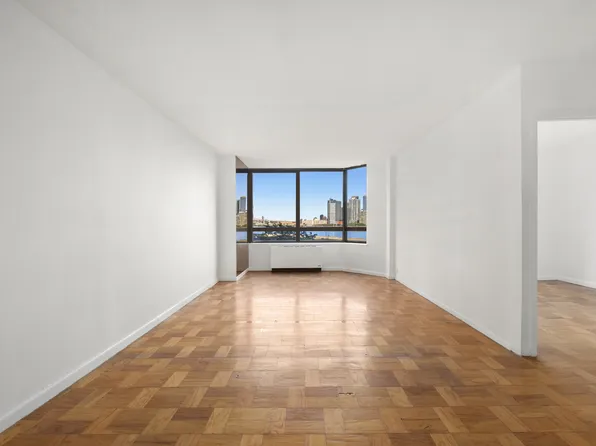 630 First Avenue image 3 of 10