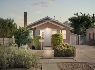 2113 Coal Pl SE, Albuquerque, NM 87106