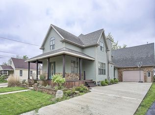 503 Walnut St, Mahomet, IL 61853