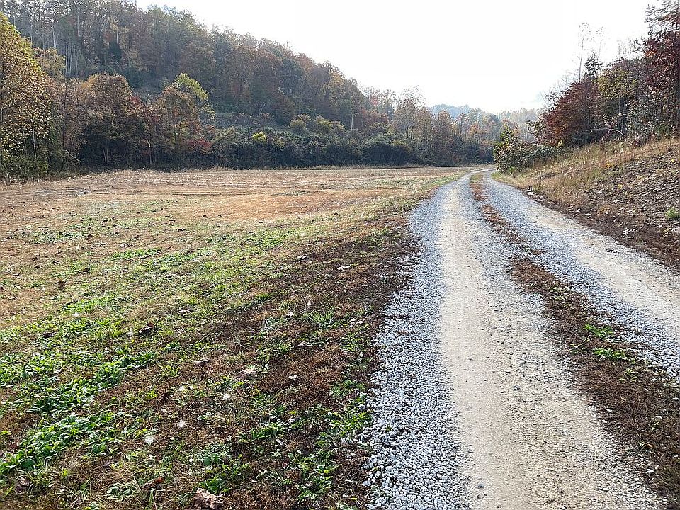 2nd image of 23 Route