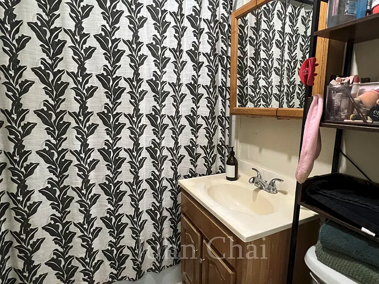 1128 Commonwealth Ave #1A — Photo 24