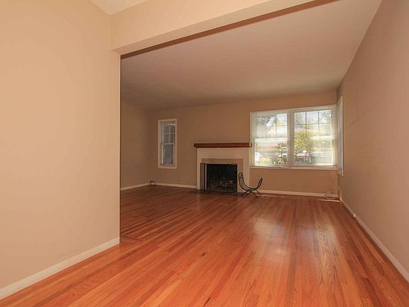 5th image of 740 Los Robles Ave