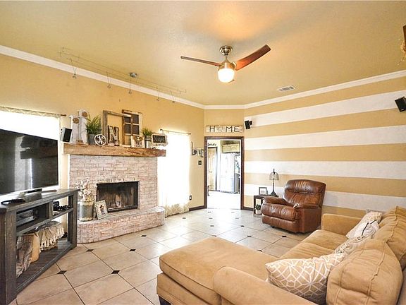 4th image of 123 Park Meadows Dr