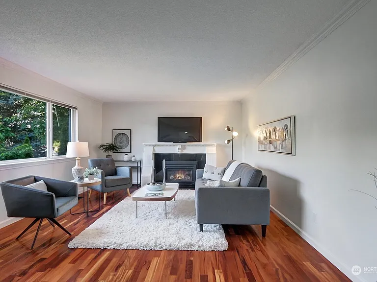 14601 111th Ave NE — Photo 3