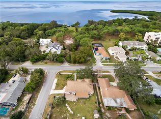 699 S Florida Ave, Tarpon Springs, FL 34689