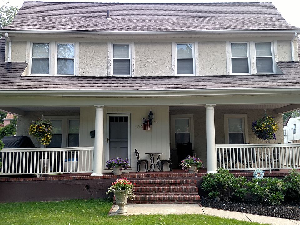 1st image of 109 Smith Ave