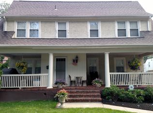 109 Smith Ave, White Plains, NY 10605