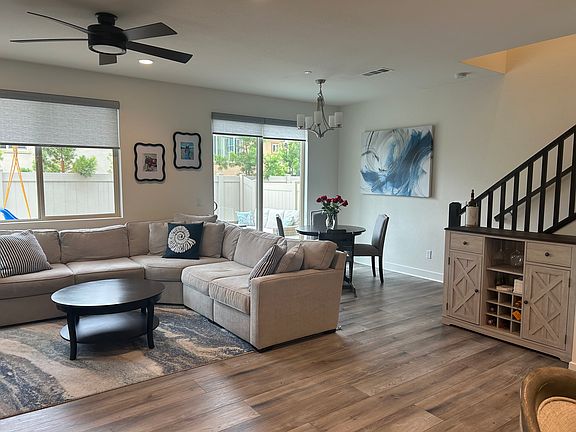 Living Room / Dining Room