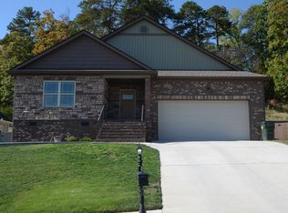 736 Soaring Eagle Cir, Hixson, TN 37343