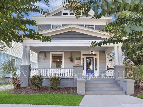 517 E 40th St, Savannah, GA 31401