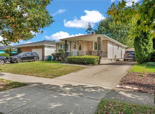 49 Standish Rd, Buffalo, NY 14216