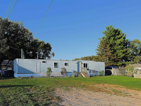 6064 Us Highway 31, Grawn, MI 49637
