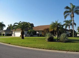 3320 Meadow Run Cir, Venice, FL 34293
