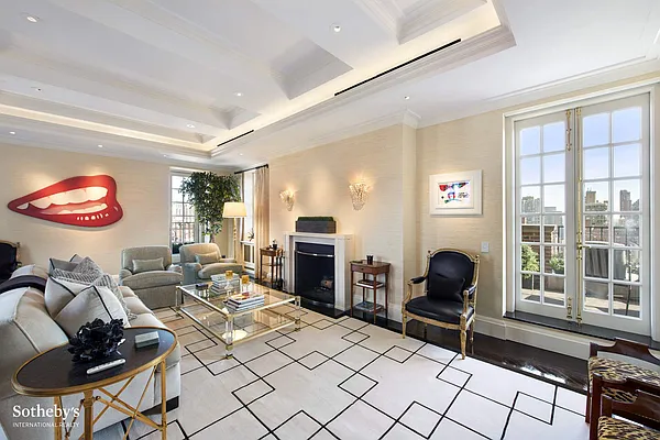 Sold by Sotheby's International Realty | media 1