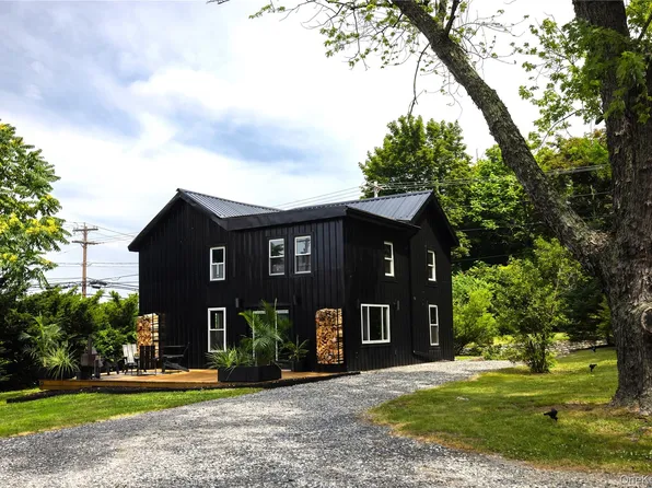 5628 State Route 9G, Hudson, NY 12534