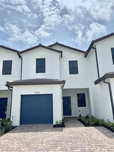 23017 SW 129th Pl Photo 1