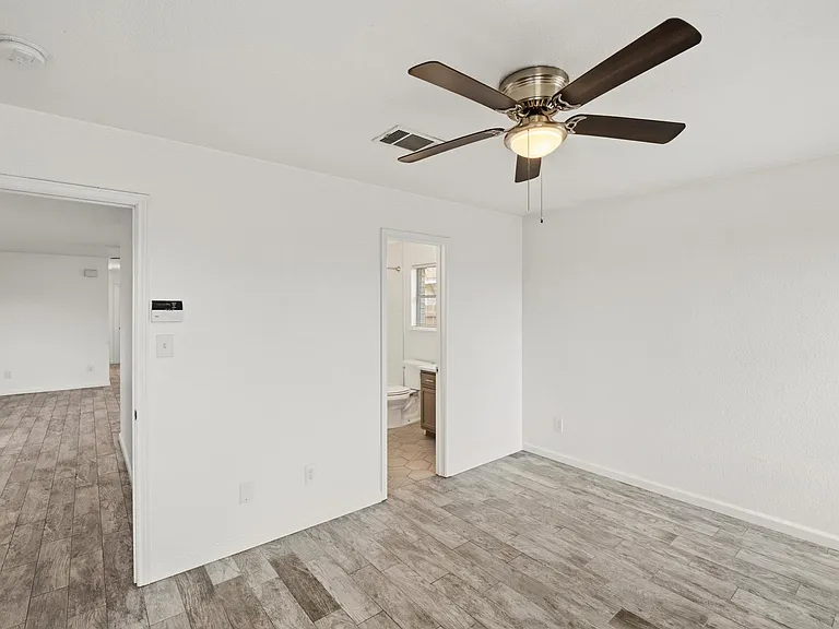 1144 Miss Kimberlys Ln — Photo 20