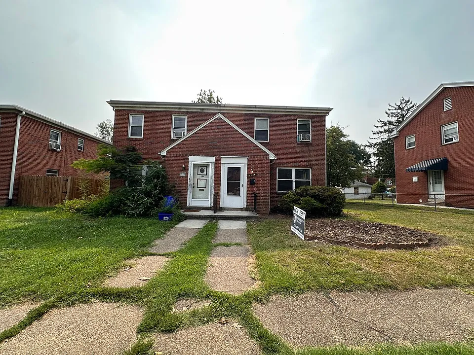 1234 S 19th St