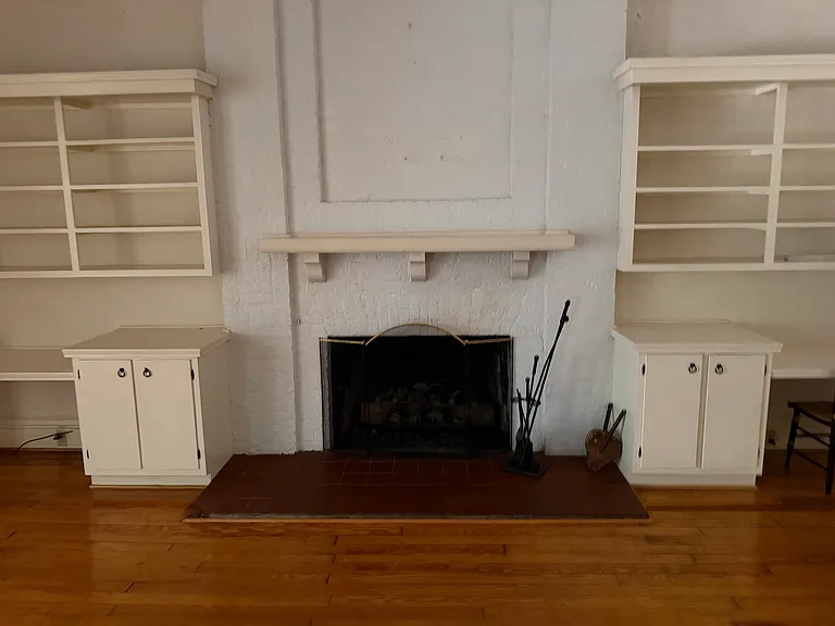 207 Country Club Blvd #C — Photo 2