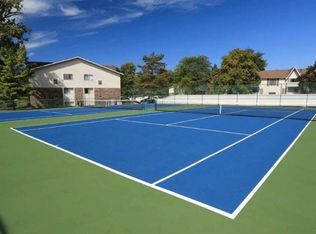 6241 Endenhall Way APT L2, East Lansing, MI 48823