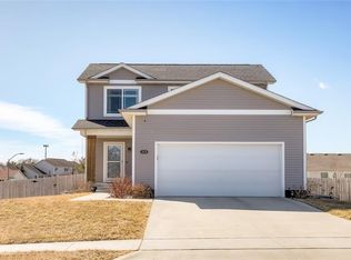 2628 River Ridge Rd, Des Moines, IA 50320