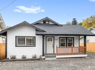 5607 Milwaukee Ave E, Puyallup, WA 98372