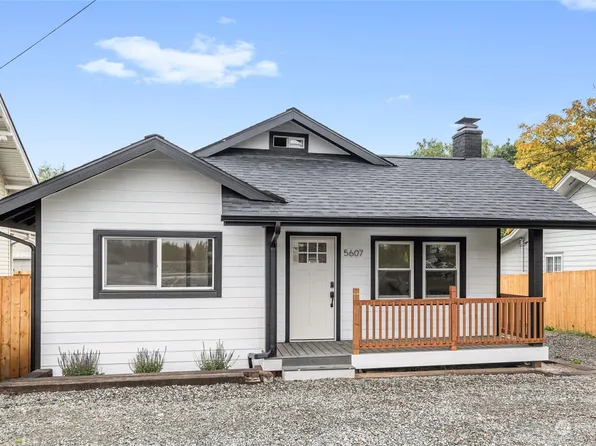 5607 Milwaukee Avenue E, Puyallup, WA 98372