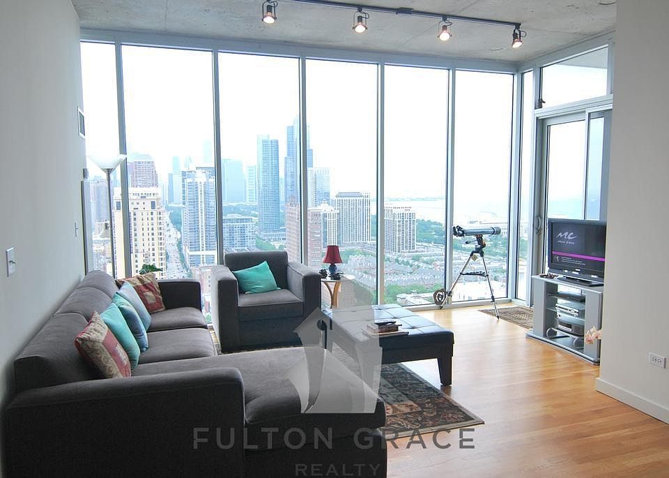 1st image of 1740 S Michigan Ave #Three001