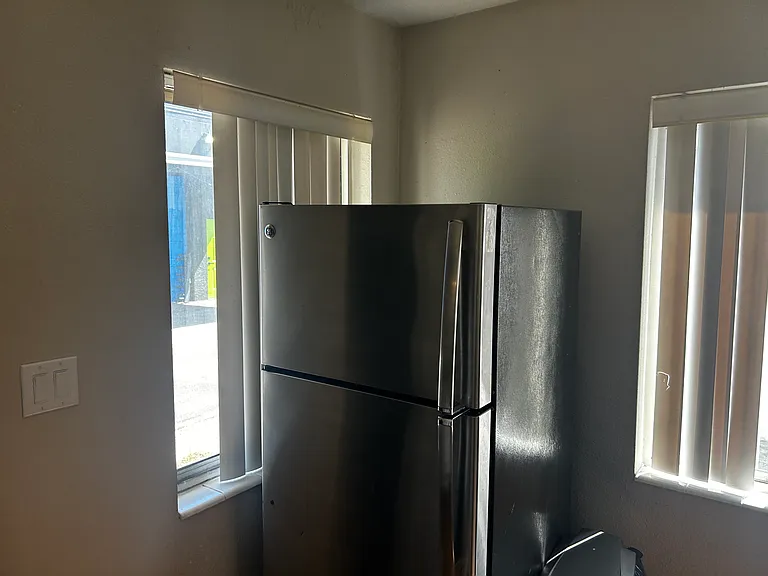 3108 Dr Martin Luther King Jr St N #6 — Photo 4