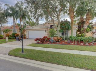 6812 Rienzo St, Lake Worth, FL 33467