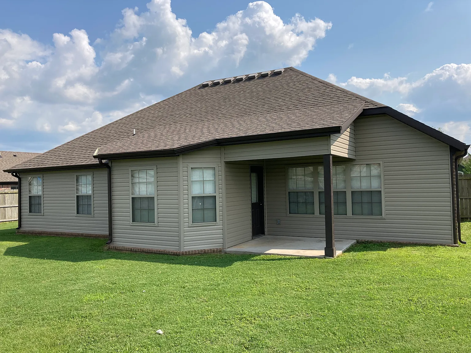 4 bed, 1819 sqft, $1,750 — Photo 3