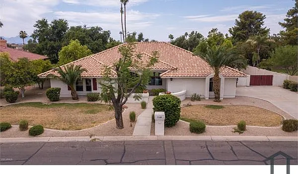3 bed, 2278 sqft, $2,500 — Photo 1