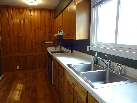 5th image of 3006 Princeton Ave