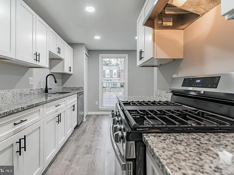 14365 Watery Mountain Ct — Photo 8