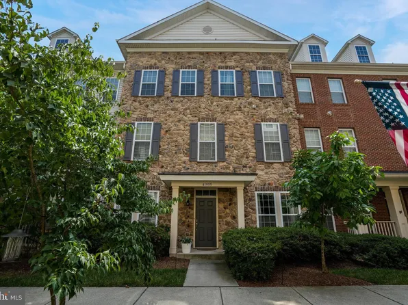 41955 Blue Flag Ter, Aldie, VA 20105