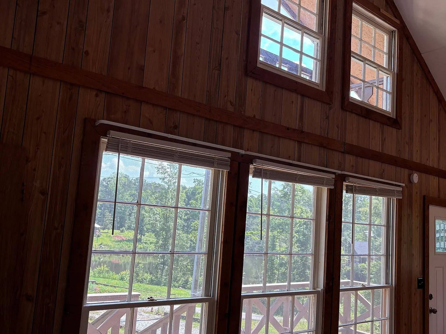 2 bed, 1.0 bath, 816 sqft, $1,300 — Photo 4