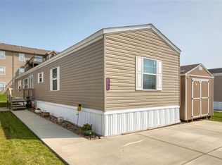 471 Blue Bunting Cir, Moscow Mills, MO 63362