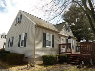 720 N 5th St, Cambridge, OH 43725