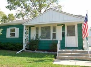 2780 S 75th St, West Allis, WI 53219